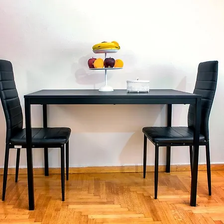 Acropolis Area Flat Daire
